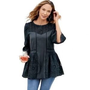 SOFT SURROUNDINGS Alejandra Eyelet 3/4 Sleeve Tunic Top Navy Blue XS